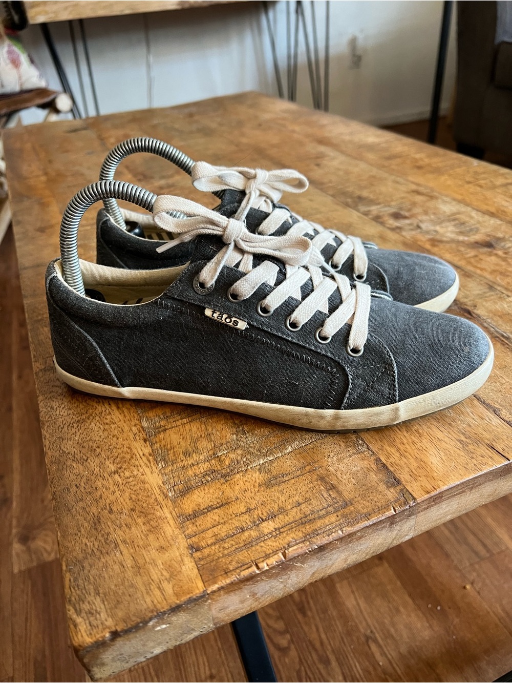 Women's TAOS Star Charcoal Gray Canvas Casual Lace Up Comfort Sneakers Shoes